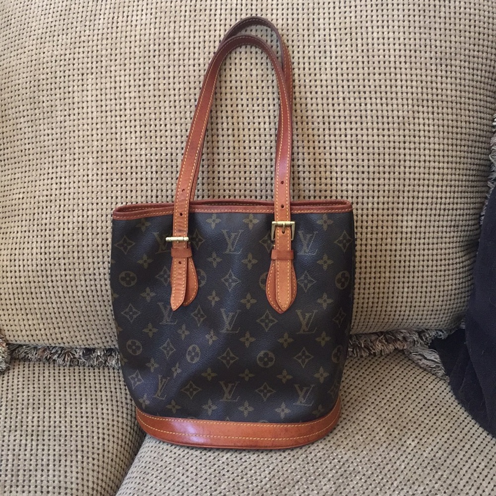 Louis Vuitton PM bucket tote authentic